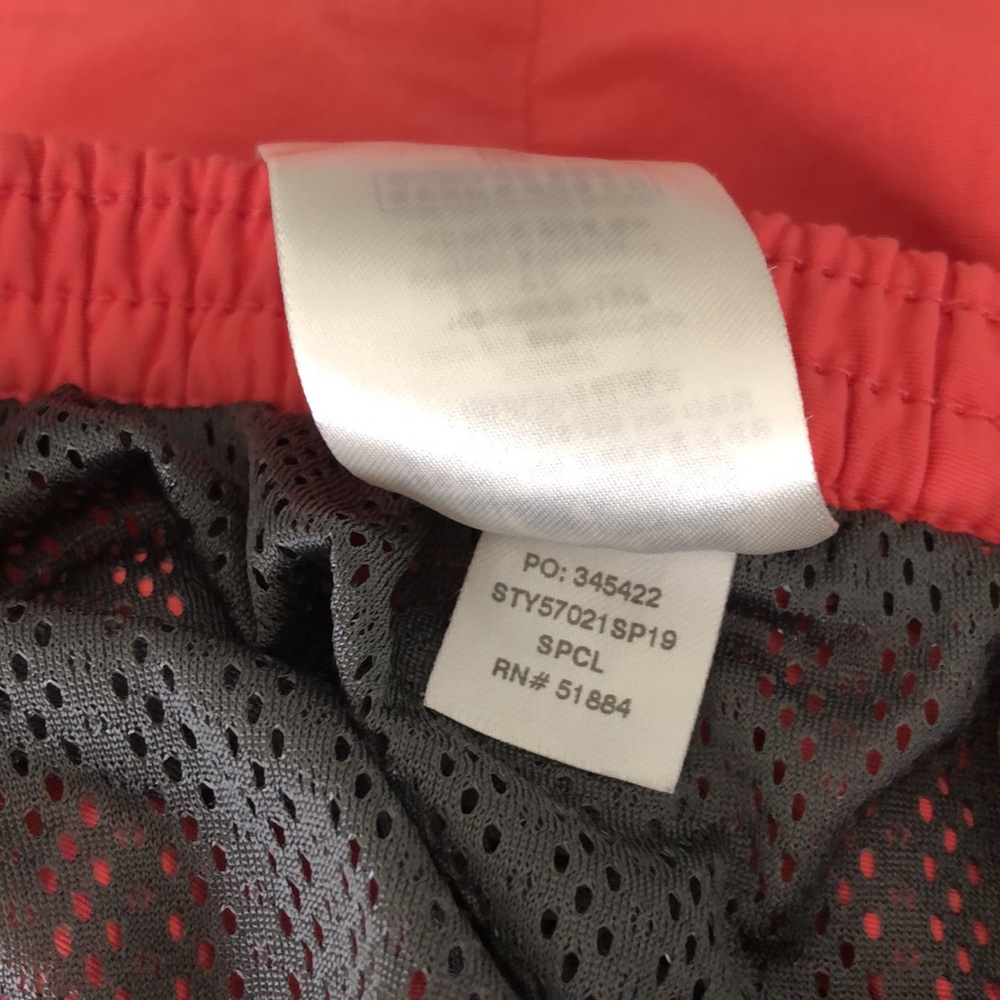 New Patagonia 4”1/2 coral swim shorts - Picture 11 of 11